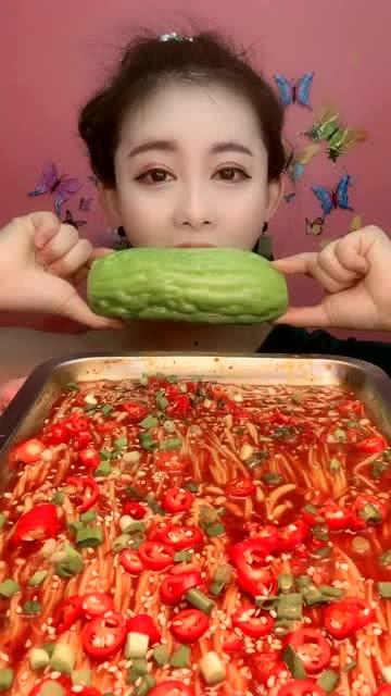 瓜大姐吃辣,一场味蕾的冒险之旅