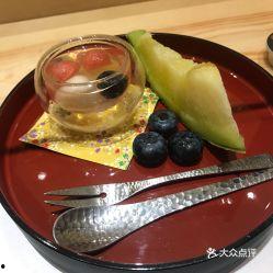 吃静冈网纹瓜,舌尖上的日本风情，甜蜜诱惑尽在这一口